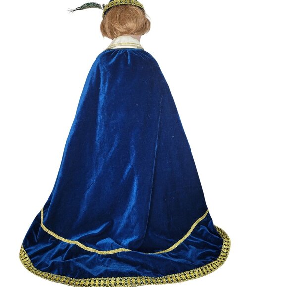 Micheal Reid Porcelain Prince Doll With Regal Outfit & Feathered Hat 28" 289/600 - Picture 7 of 16